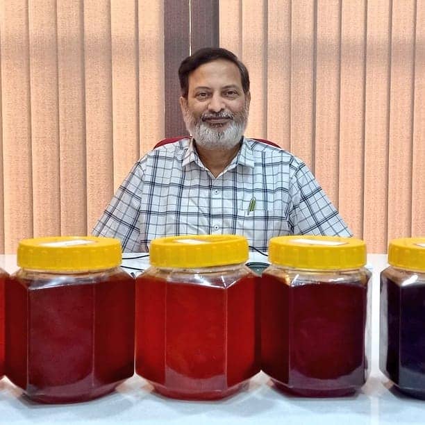 faba honey founder mukesh pathak with different floras of honey